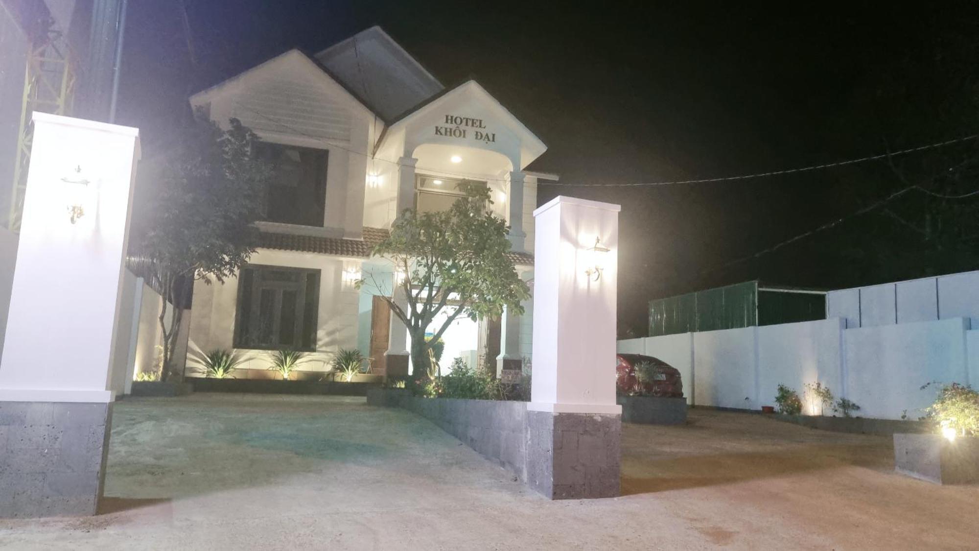 Khoi Dai Hotel Buon Ma Thuot Exterior photo
